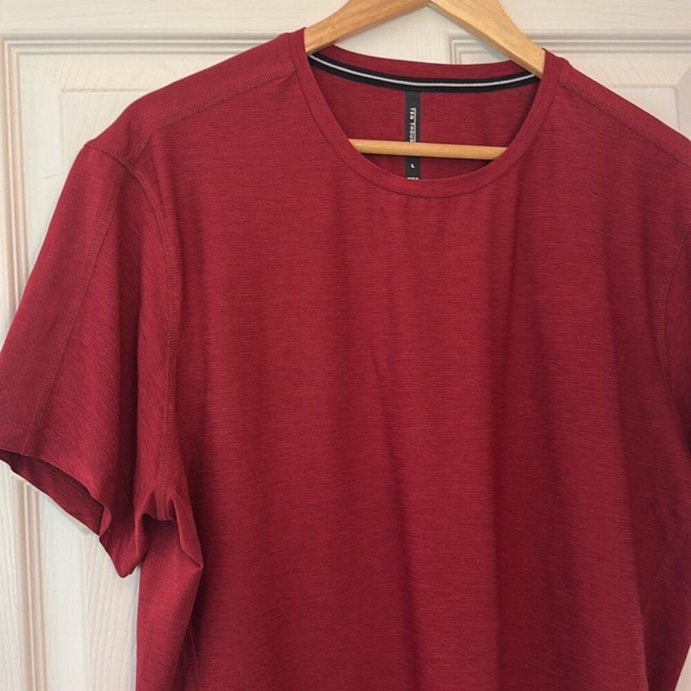 Ten Thousand Interval Shirt Short Sleeve - Picture 3 of 5